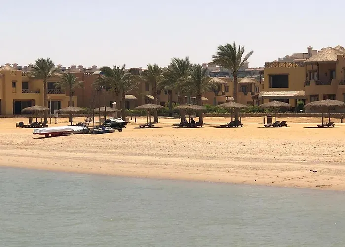 Mountain View Sokhna 2, Sea And Pool View, 3 Bedrooms, Penthouse With Roof- Families Only *
