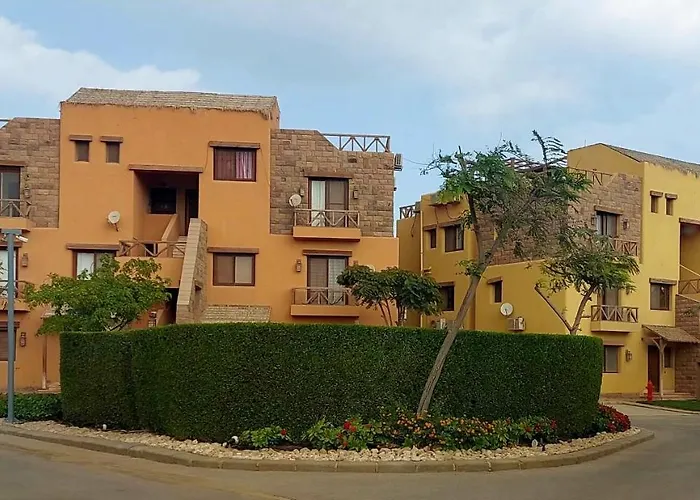 Mountain View Sokhna 2, Sea And Pool View, 3 Bedrooms, Penthouse With Roof- Families Only