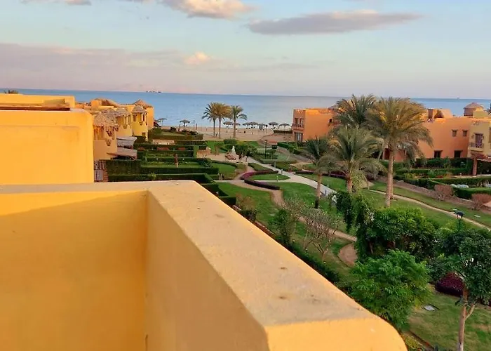 Mountain View Sokhna 2, Sea And Pool View, 3 Bedrooms, Penthouse With Roof- Families Only